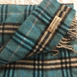 Vintage classic Burberry scarf